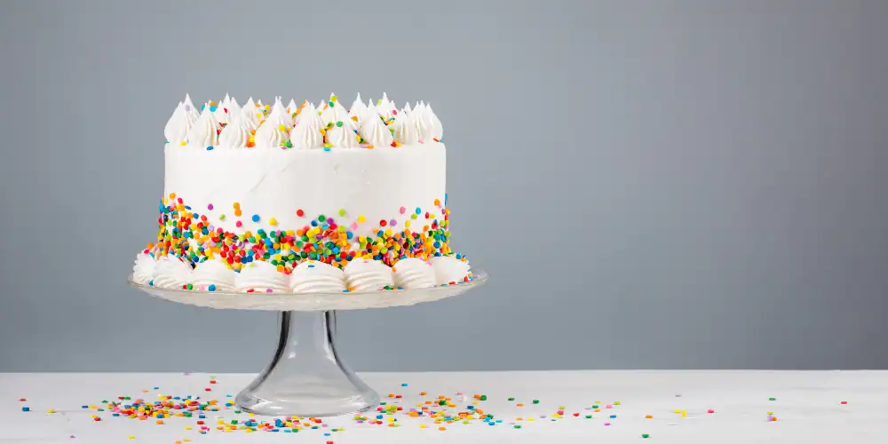 image of a cake to demonstrate becoming a professional baker
